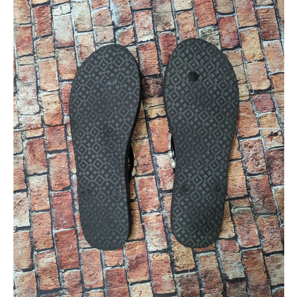Tory Burch Pearl Thin Flip Flops Size 8. Worn maybe once or twice. - Picture 4 of 8